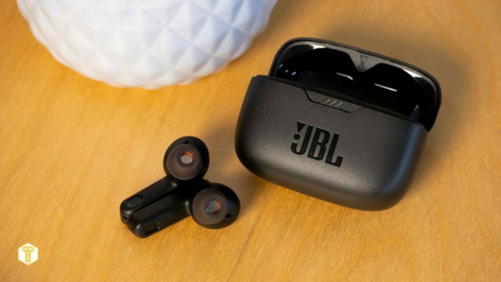 JBL Tune 230NC active noise canceling technology