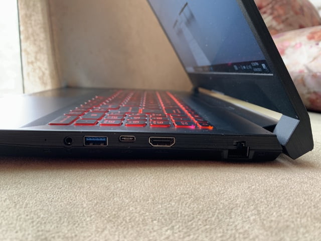 Review MSI Katana GF66 gaming laptop