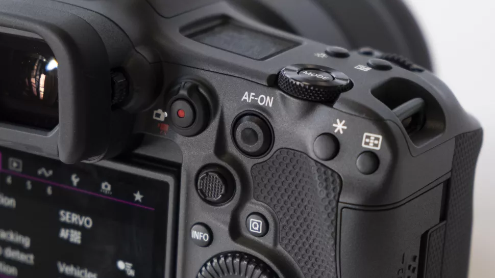 Canon EOS R3 Controls