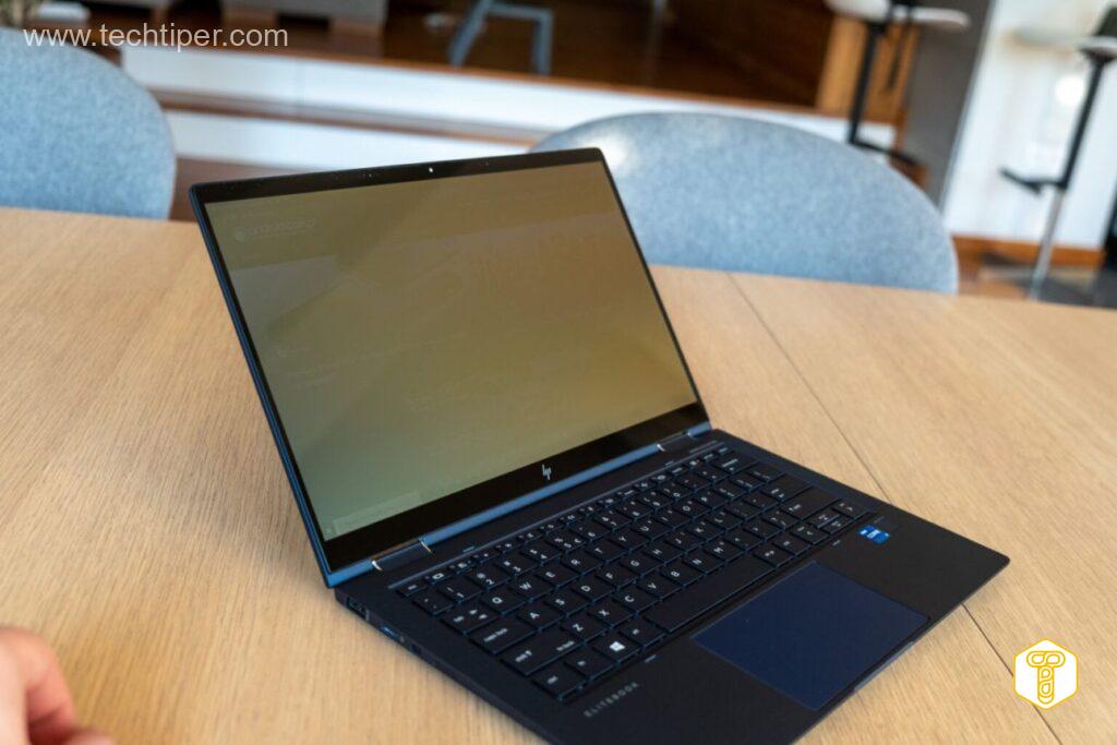 HP Elite Dragonfly Max review - What is HP Sure View?