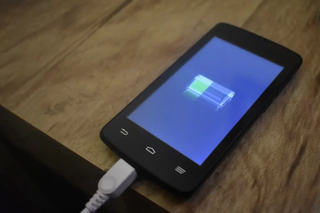 Can the battery in the phone be replaced?
