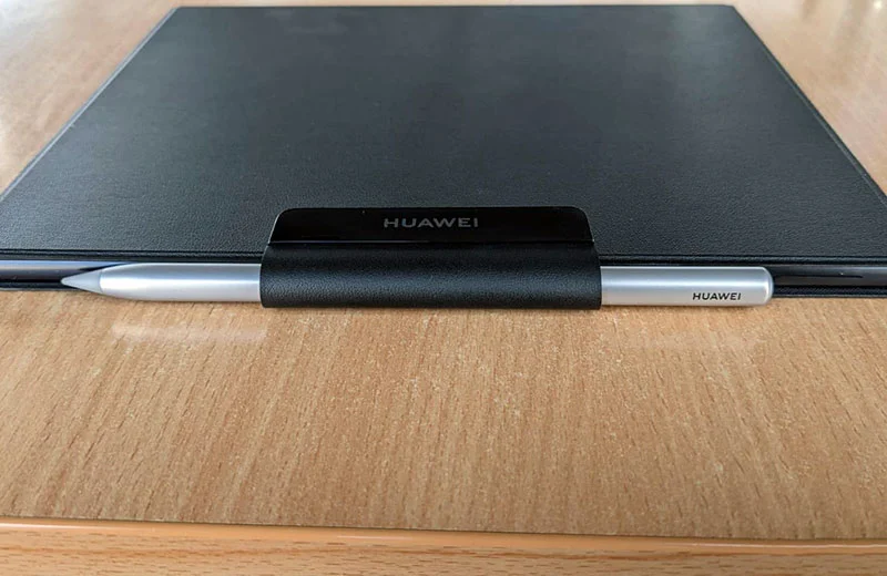 Huawei MatePad Paper is a hybrid e-reader
