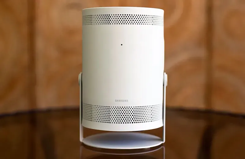 Samsung The Freestyle review - smart home