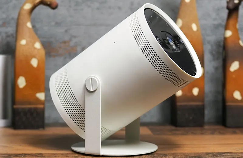 Samsung The Freestyle review - compact DLP projector