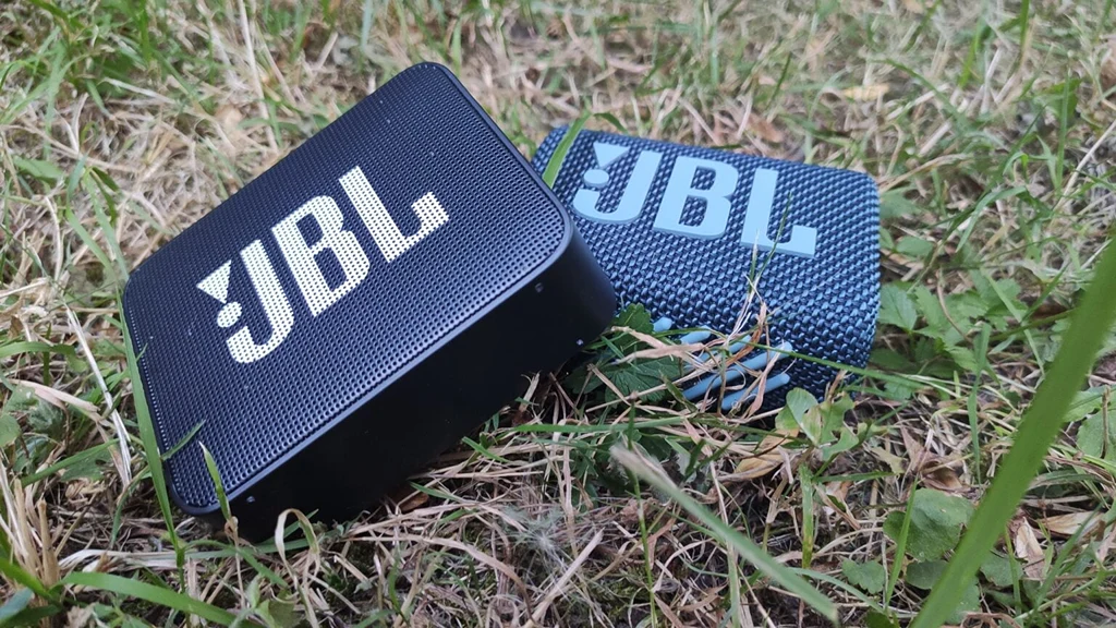 JBL GO 2 and JBL GO 3 speakers