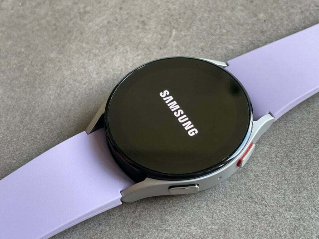 The screen on the Samsung Galaxy Watch5