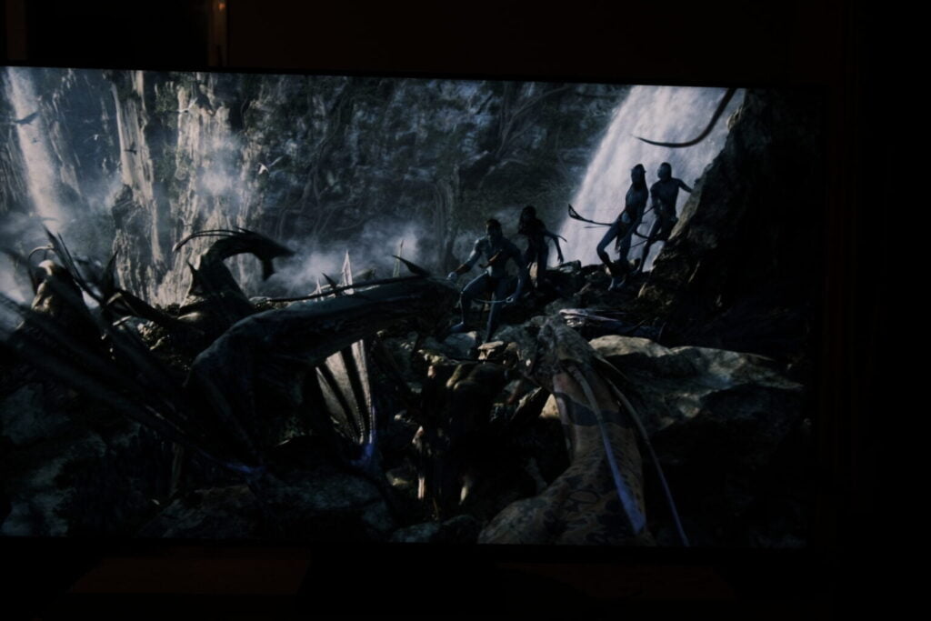 "Avatar" movie on Samsung QN90B TV