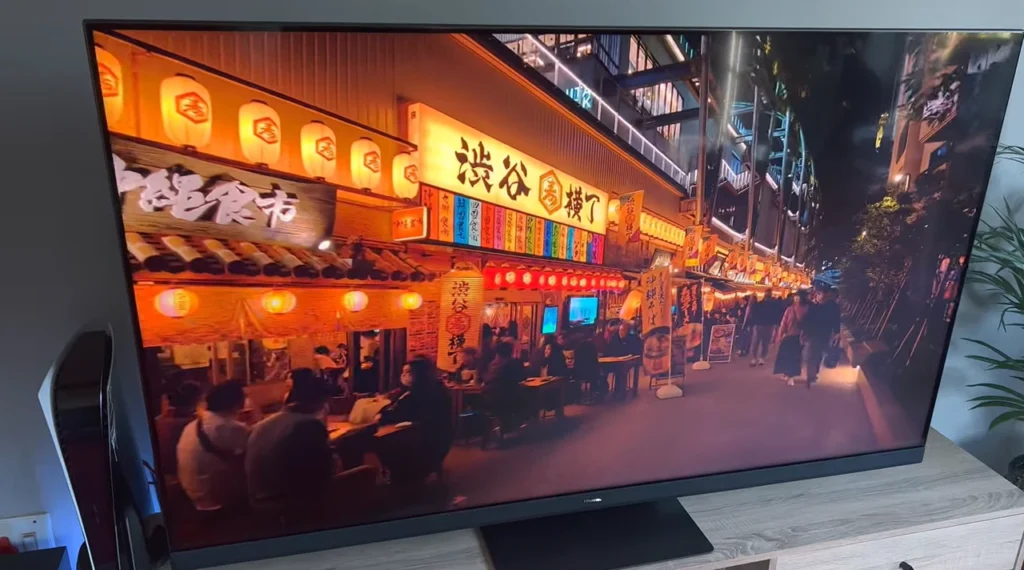 Hisense U8HQ - High-end TV