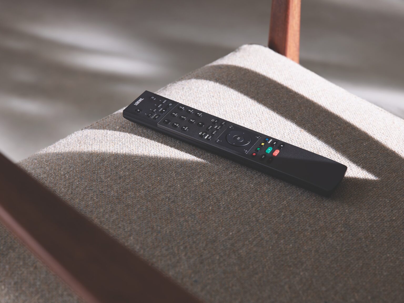 How to reset the remote control?