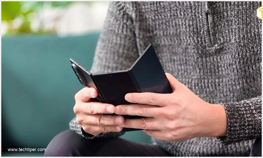 Image showing Futuristic Samsung Tri-Fold Smartphone Concept