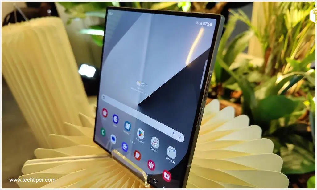 Samsung Updates Galaxy Foldables. Beta One UI 8.5 With AI Features Is Here