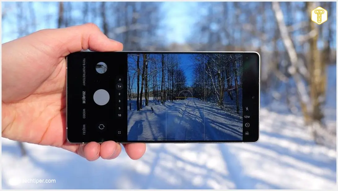 Image showing samsung-galaxy-s25-ultra-camera-blur-issue