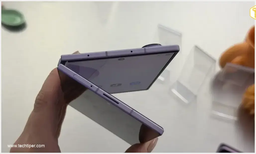 Image showing Galaxy Z Fold8 Crease Display