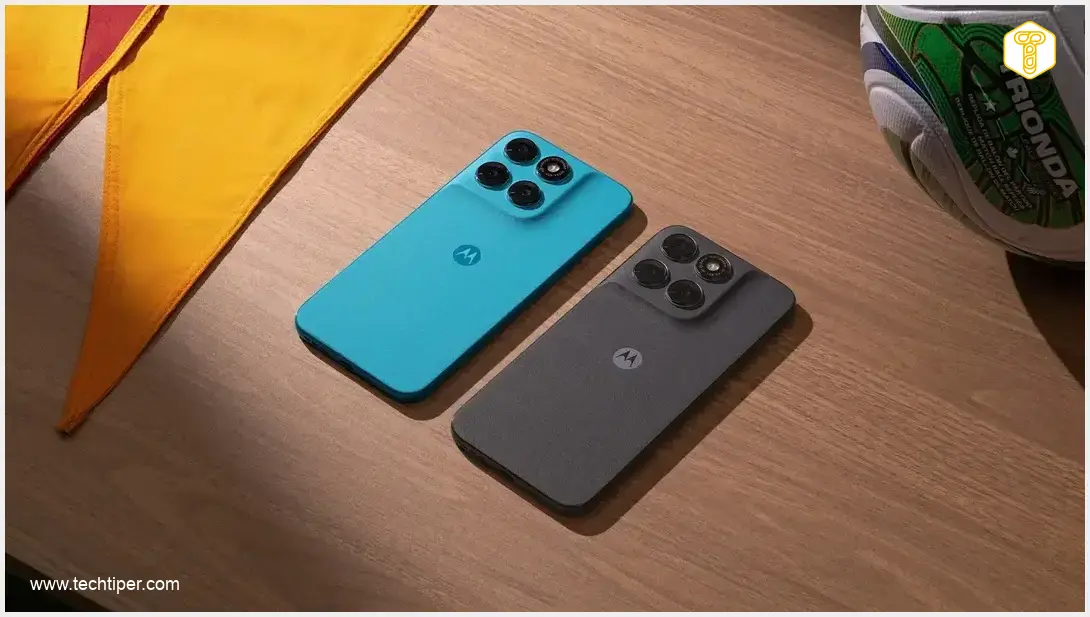 Image showing Motorola smartphone displaying Android 17 logo
