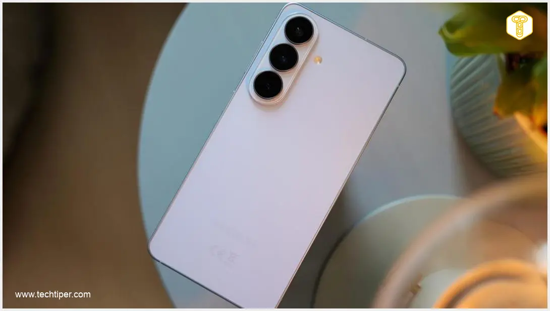 Image showing Concept image of multiple smartphone camera lenses