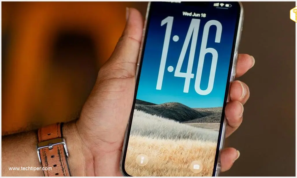 Image showing iPhone with screen protector vs. bare screen